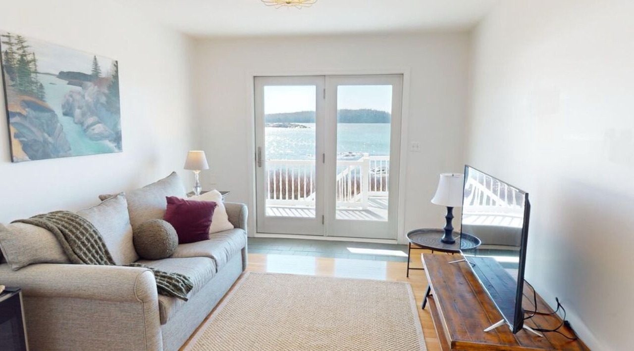 Photo of Livingroom in Lubec