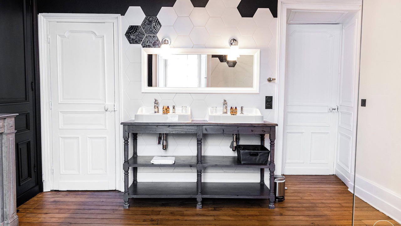 Photo of Bathroom in Hermival-les-Vaux