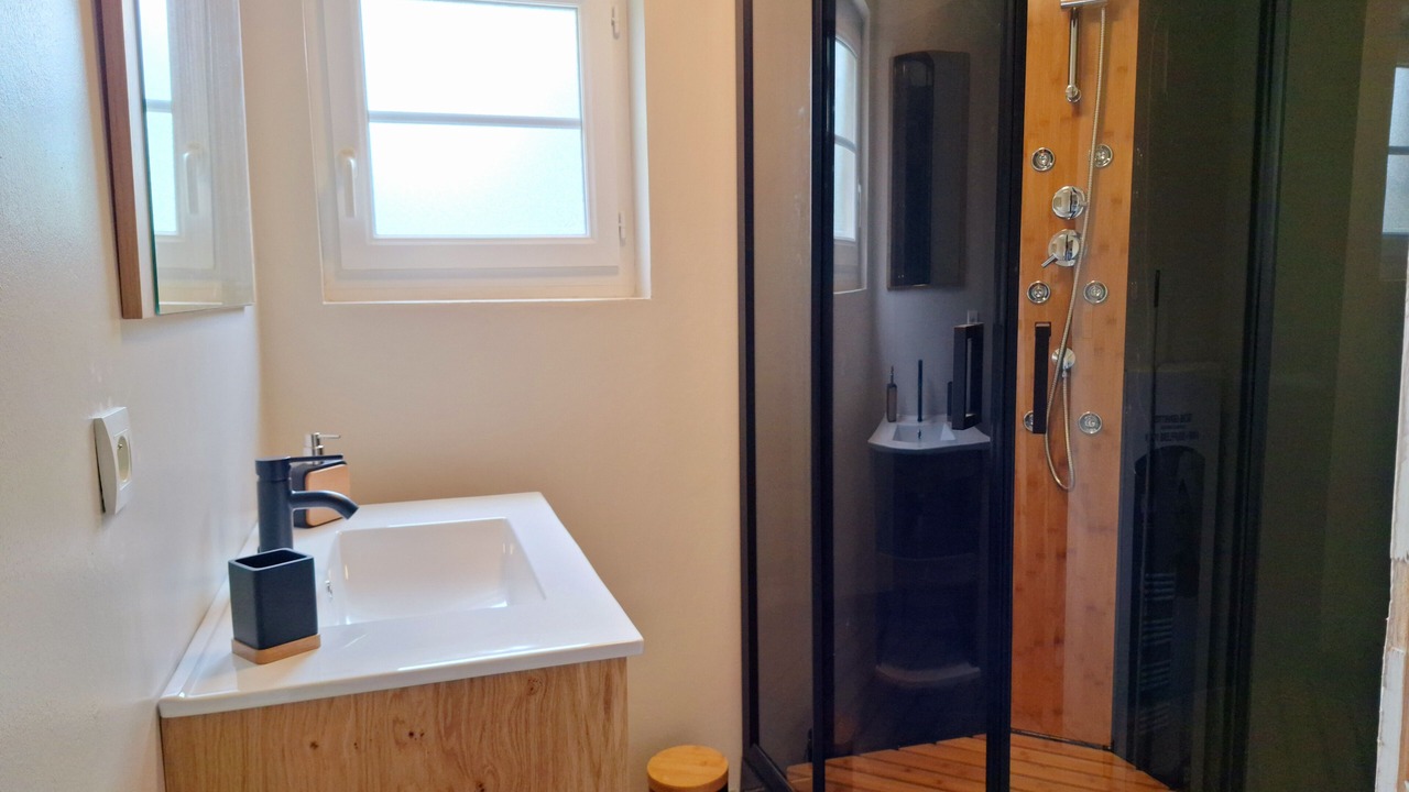 Photo of Others in Folligny