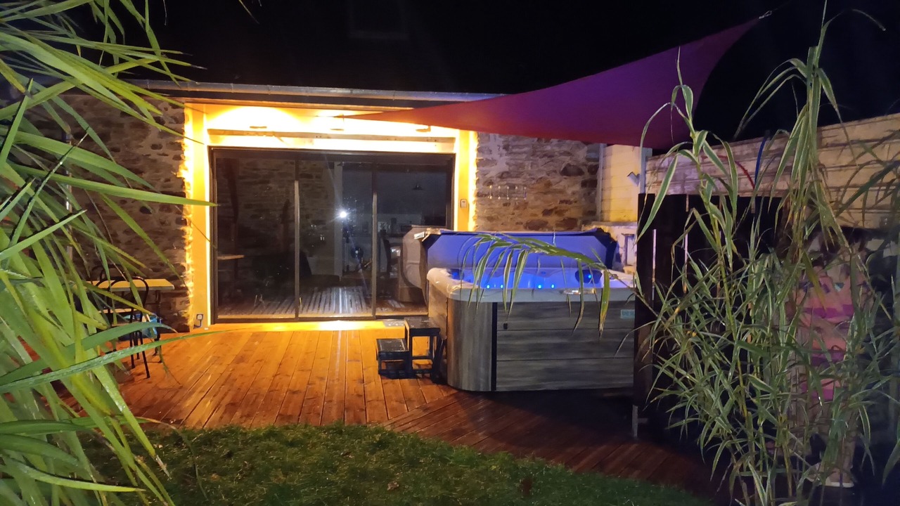 Photo of Outdoor in Erbree
