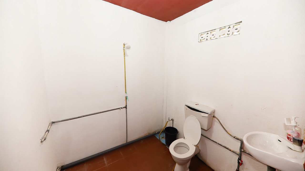 Photo of Bathroom in Kampung Badang
