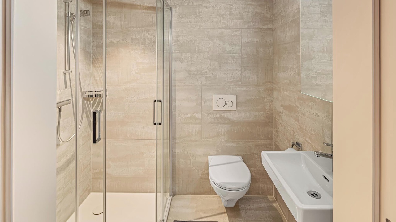 Photo of Bathroom in Tann
