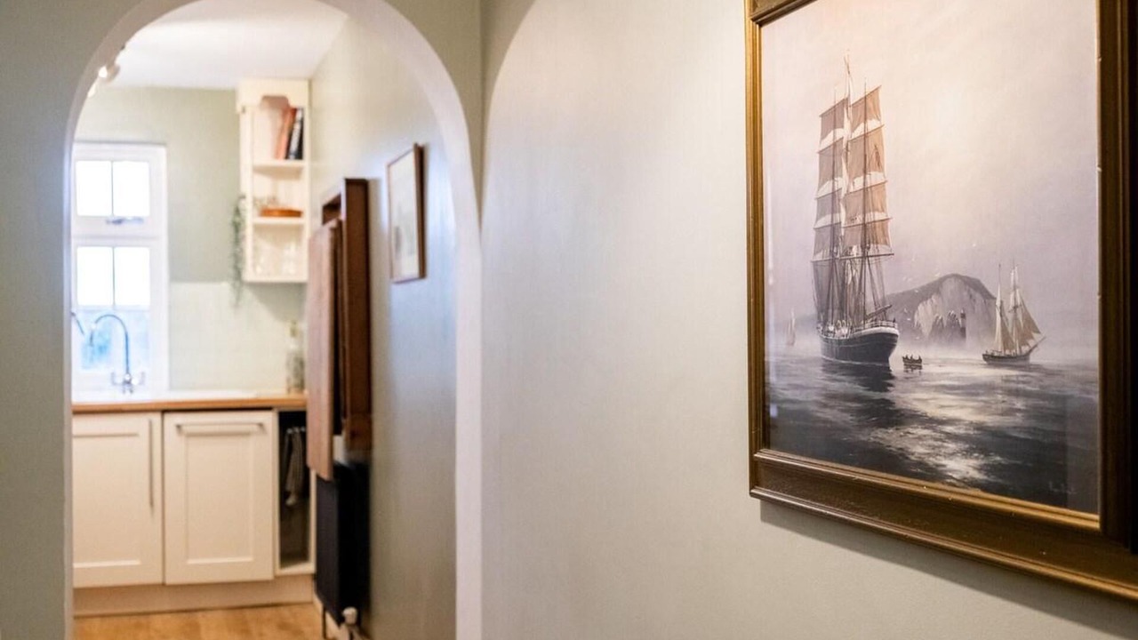 Photo of Others in Reigate