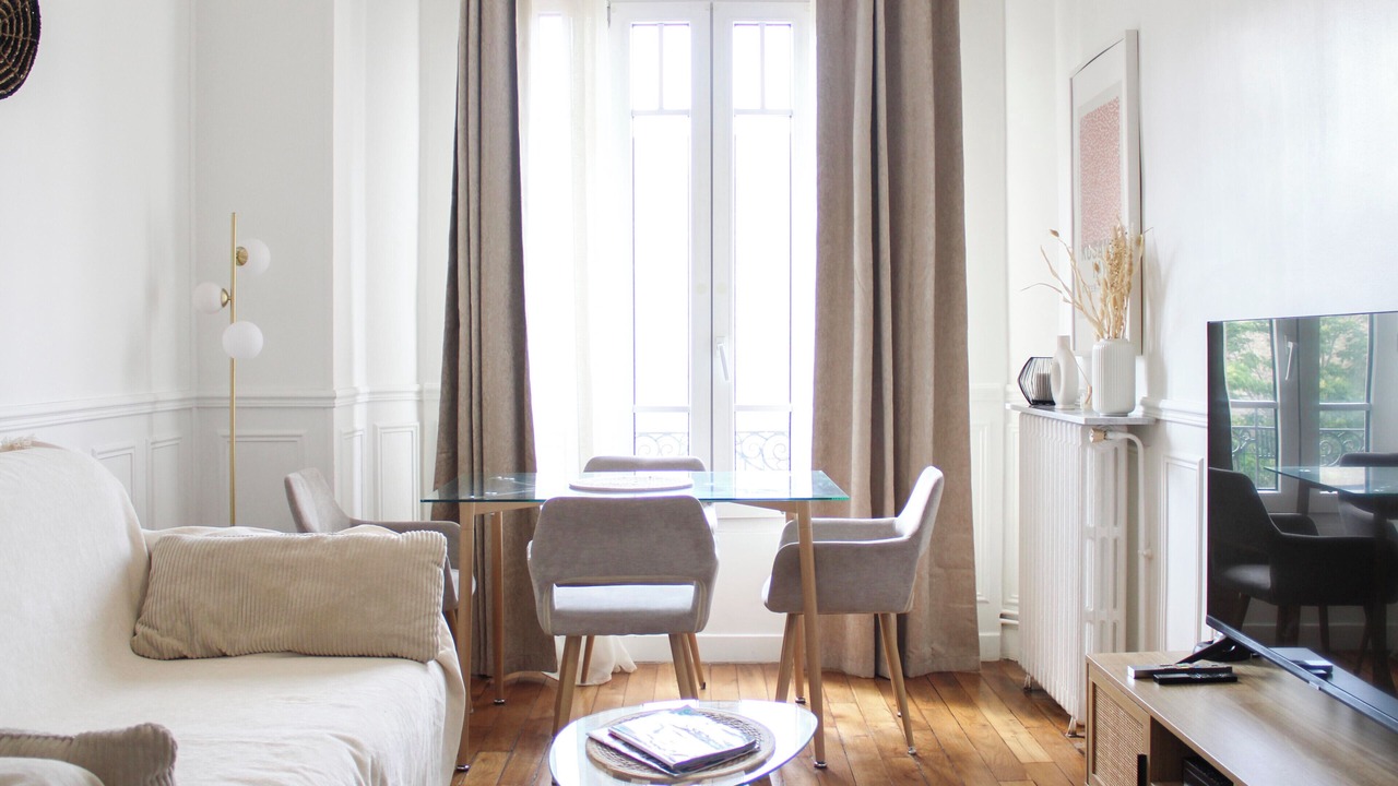 Photo of Livingroom in Saint-Ouen