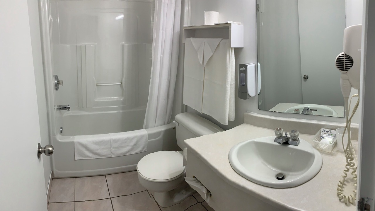 Photo of Bathroom in Saint Come
