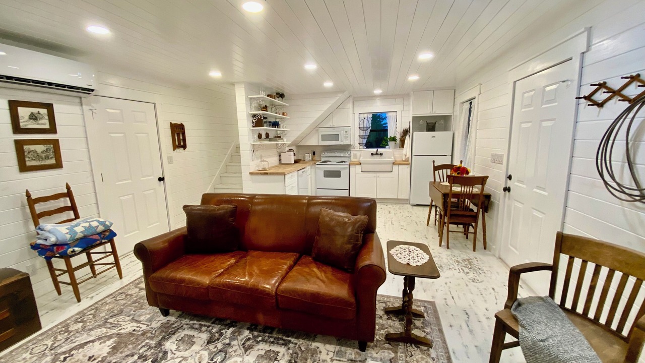 Photo of Livingroom in Sunset