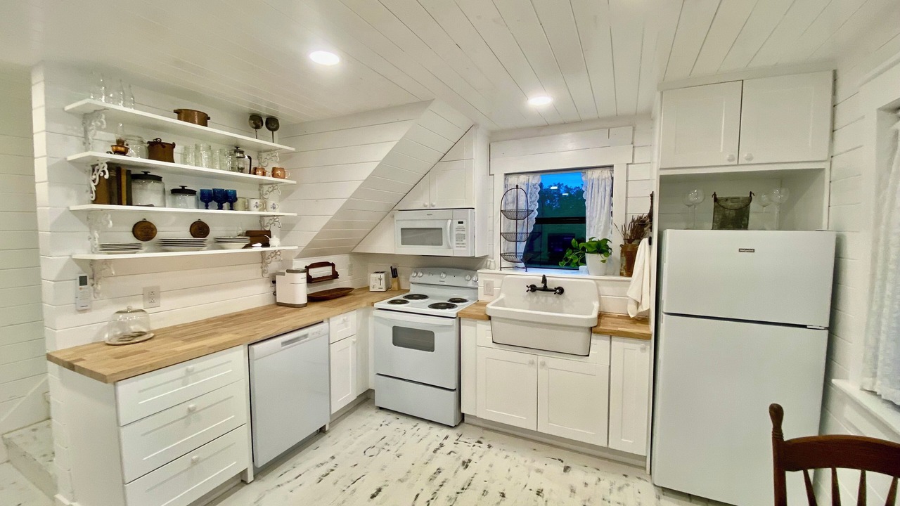 Photo of Kitchen in Sunset