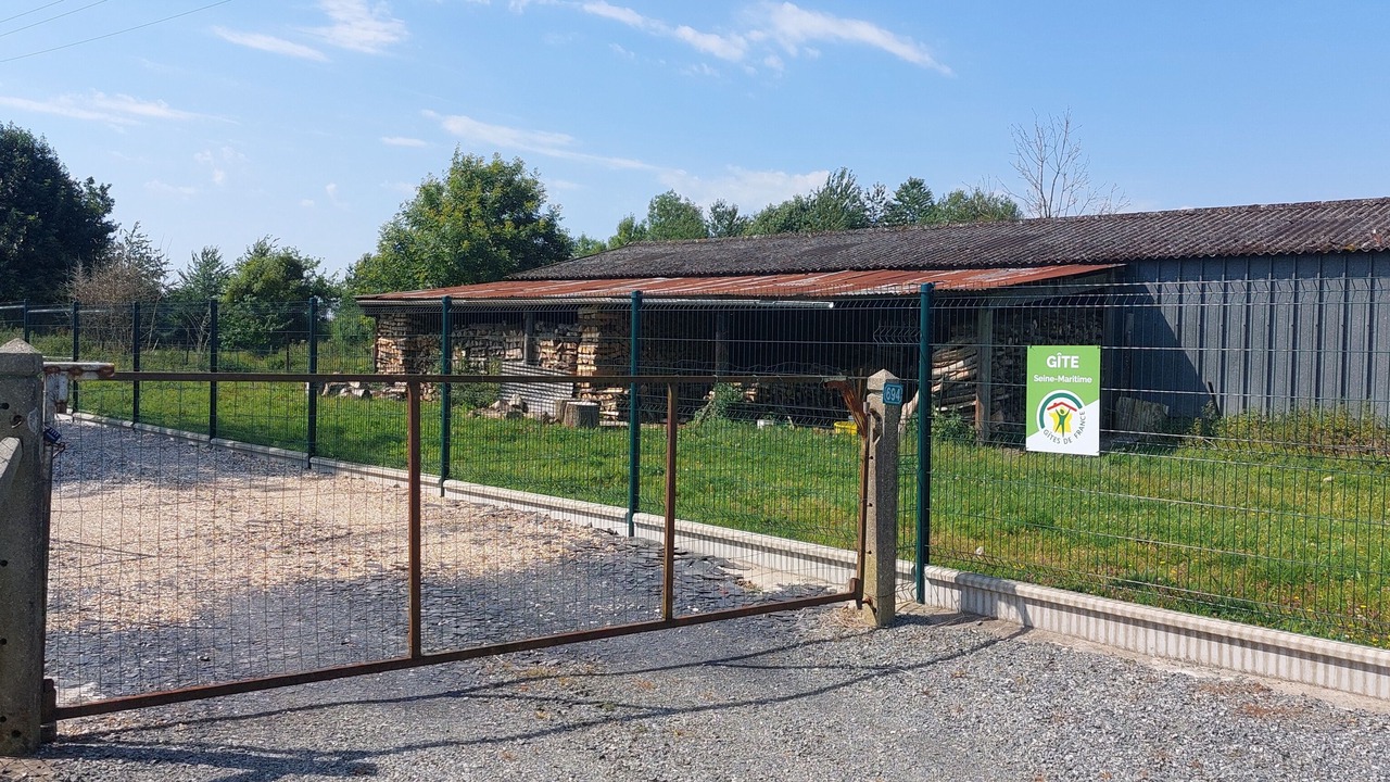 Photo of Outdoor in Claville-Motteville