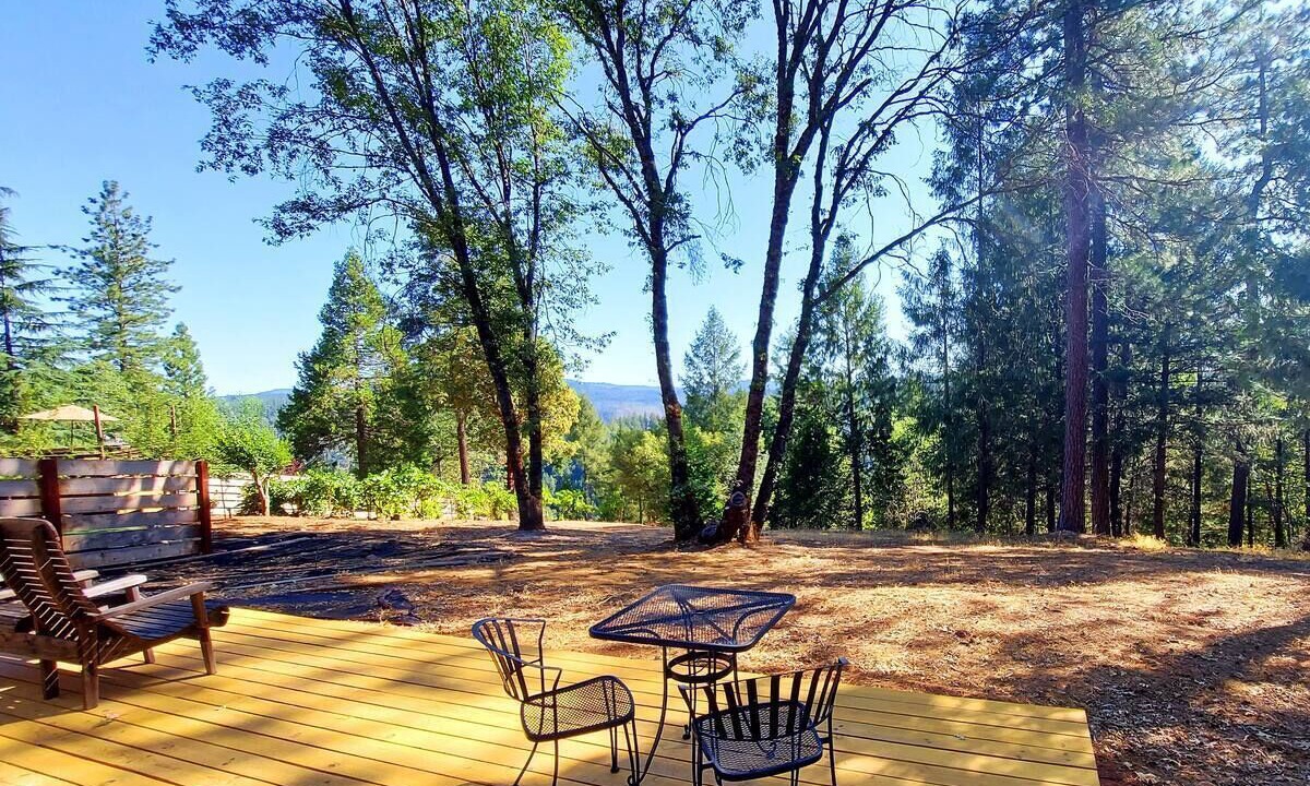 Photo of Outdoor in Apple Hill