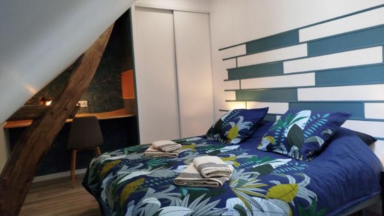 Photo of Others in Semblancay