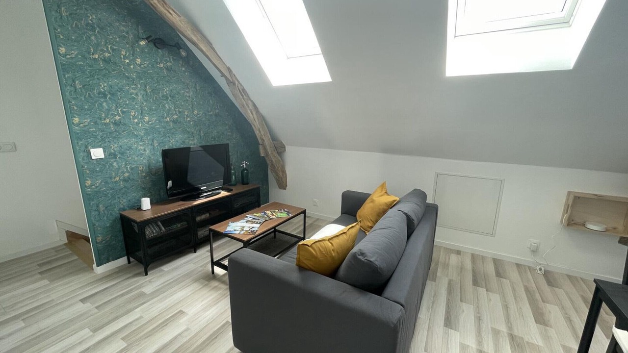 Photo of Others in Semblancay