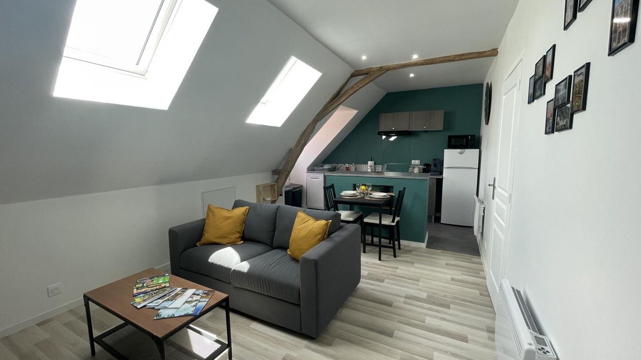 Photo of Others in Semblancay