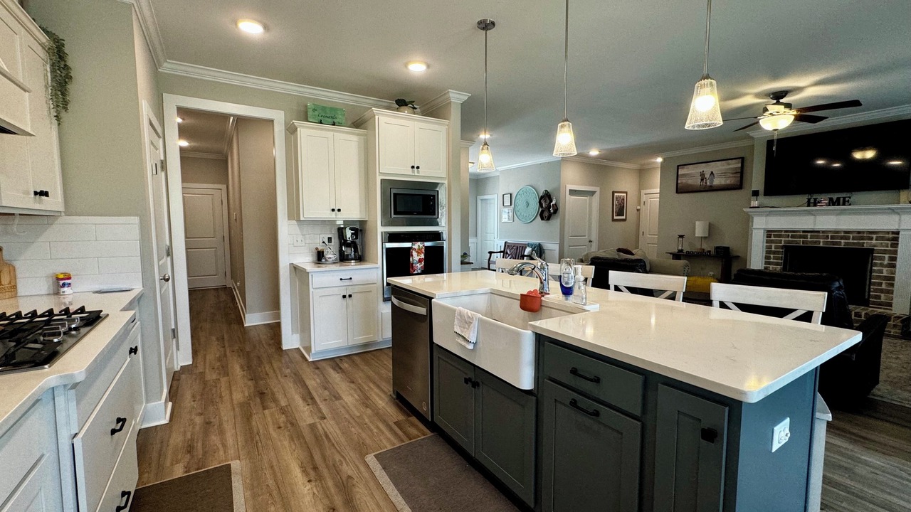 Photo of Kitchen in Langley