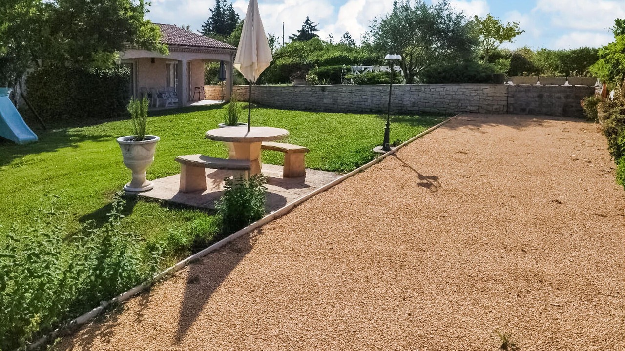 Photo of Outdoor in Saint-Ambroix