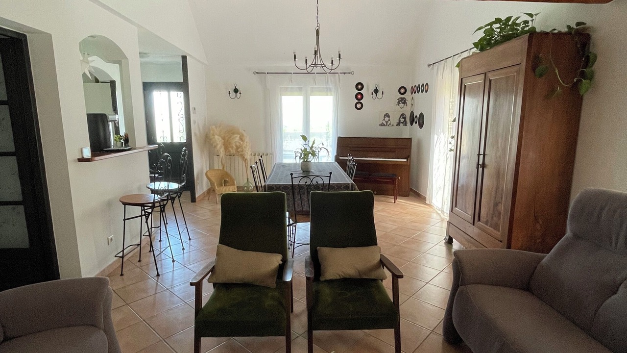 Photo of Livingroom in Venejan