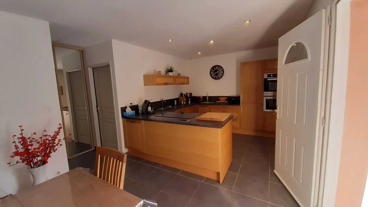 Photo of Kitchen in Salavas