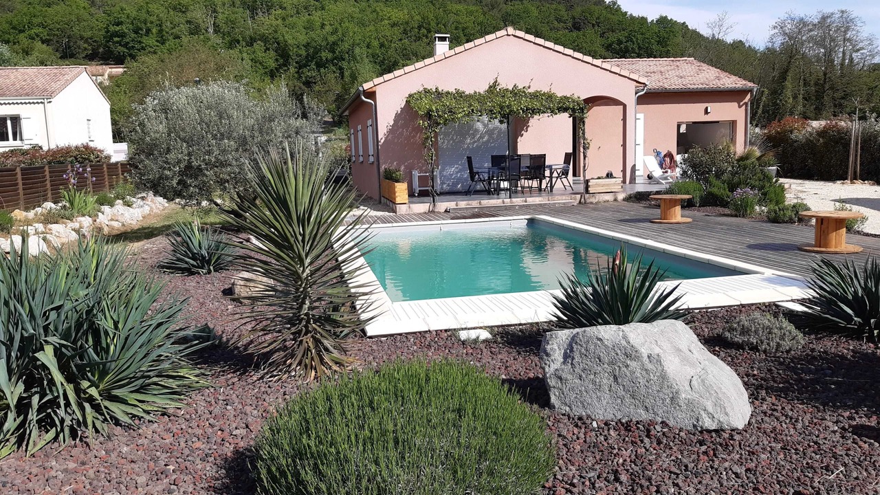 Photo of Outdoor in Salavas