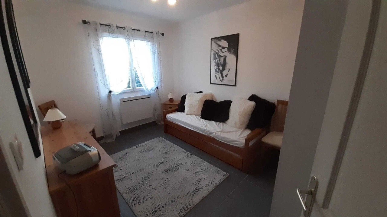 Photo of Bedroom in Salavas