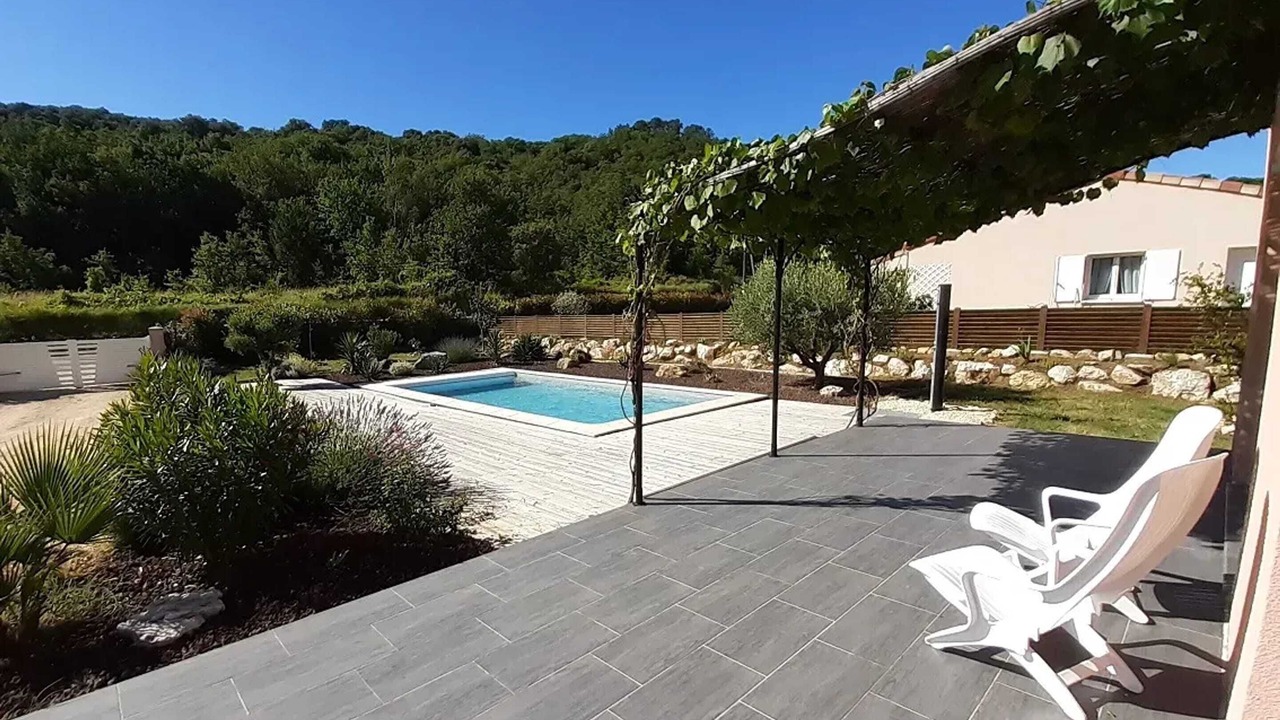 Photo of Outdoor in Salavas