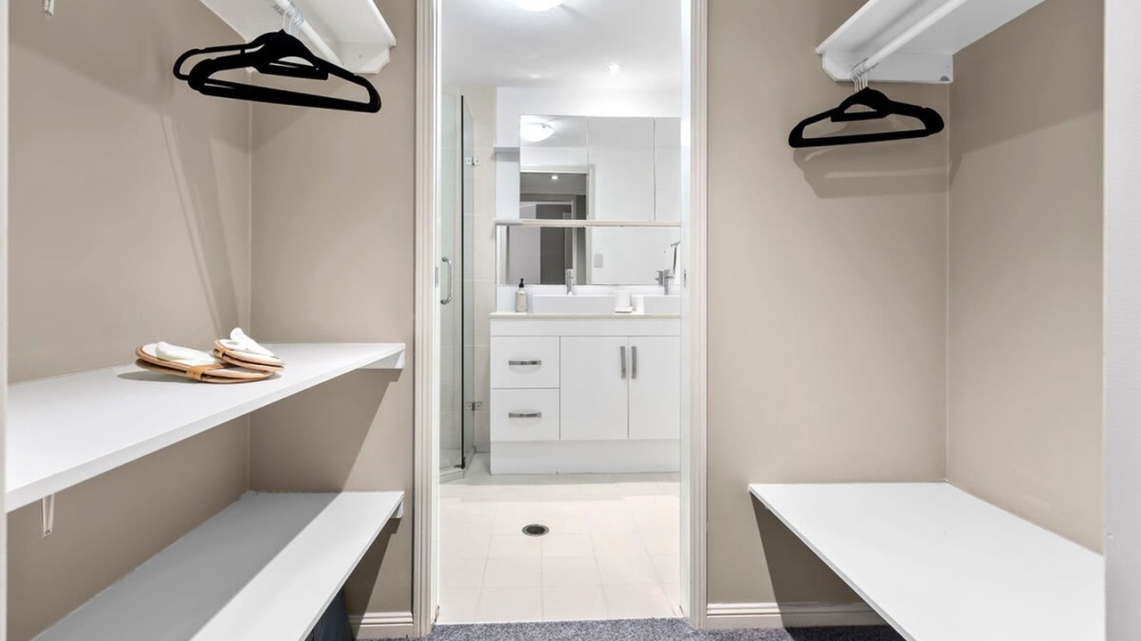 Photo of Others in Edge Hill