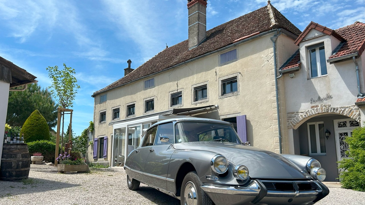 Photo of Outdoor in Corberon