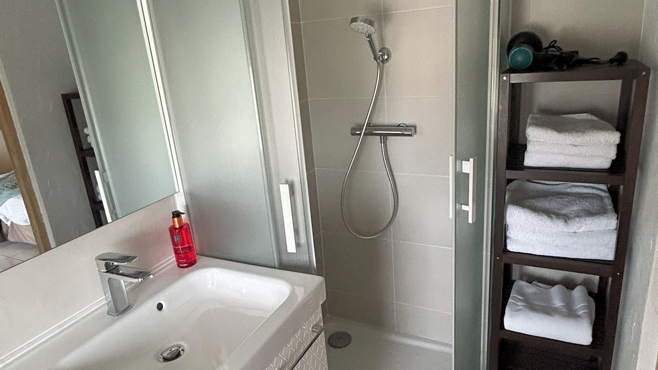 Photo of Bathroom in Corberon