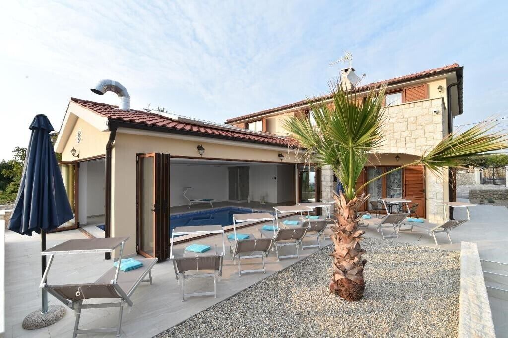 Photo of Outdoor in Brzac