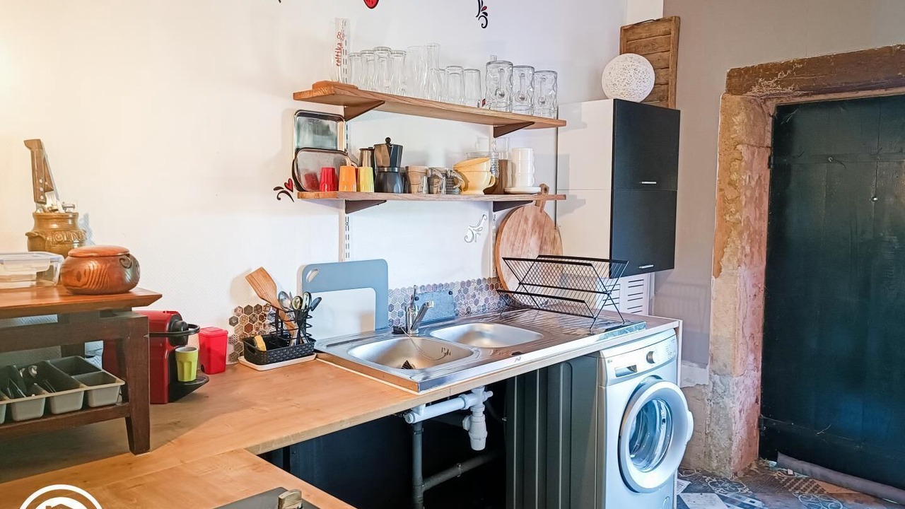 Photo of Kitchen in Frayssinet-le-Gelat