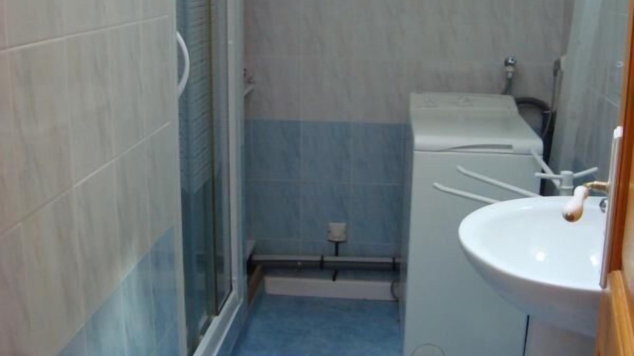 Photo of Bathroom in Frayssinet-le-Gelat