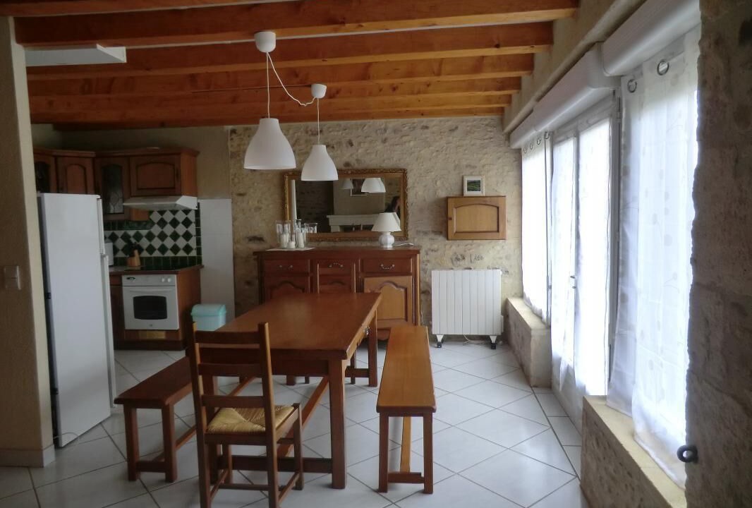 Photo of Kitchen in Frayssinet-le-Gelat