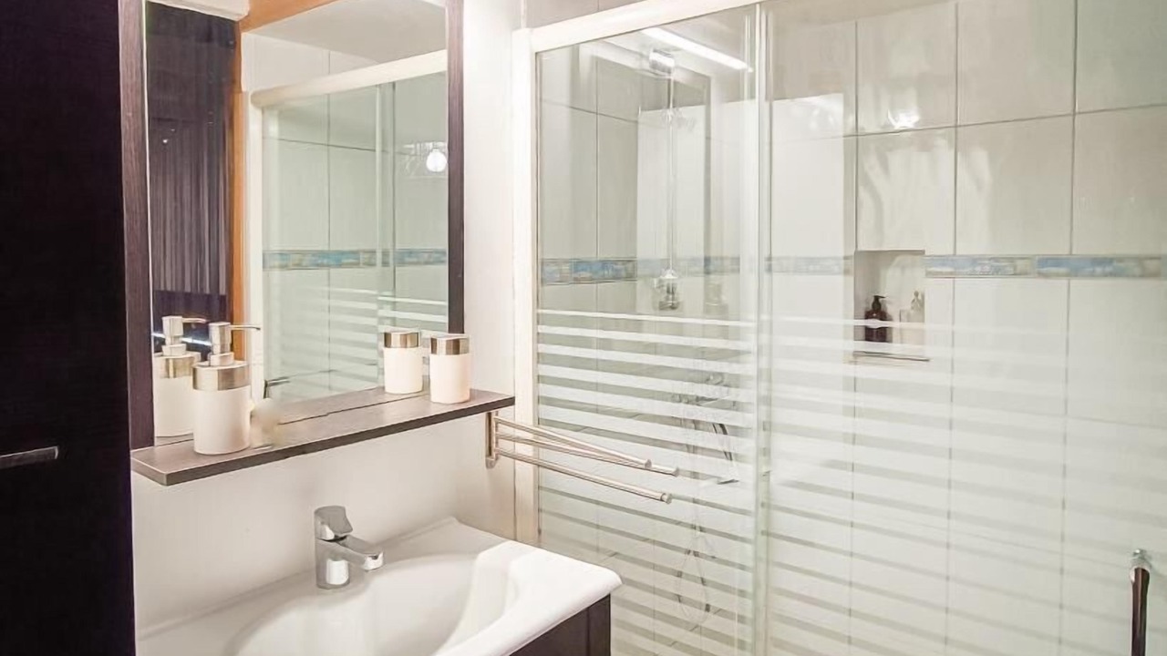 Photo of Bathroom in Camburat
