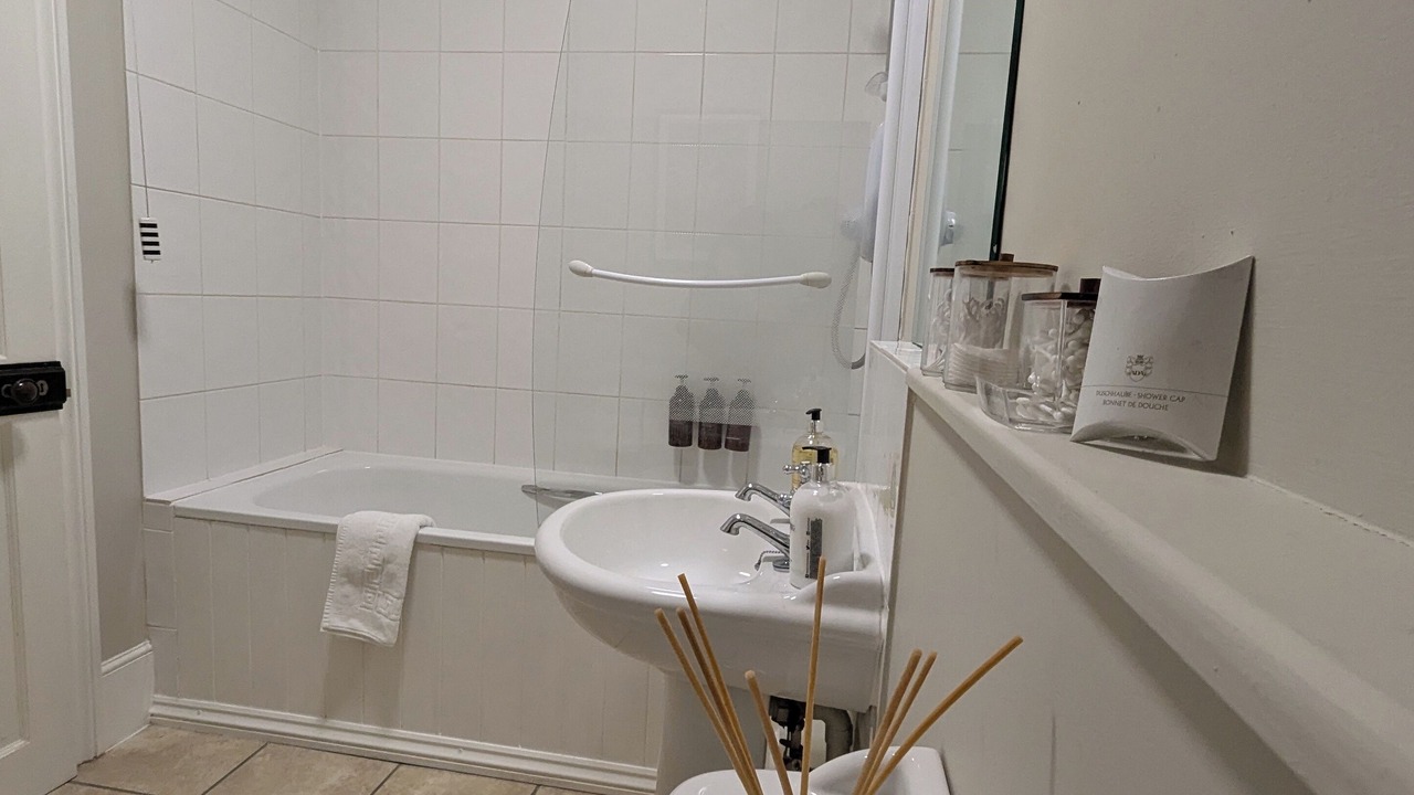 Photo of Bathroom in Calne