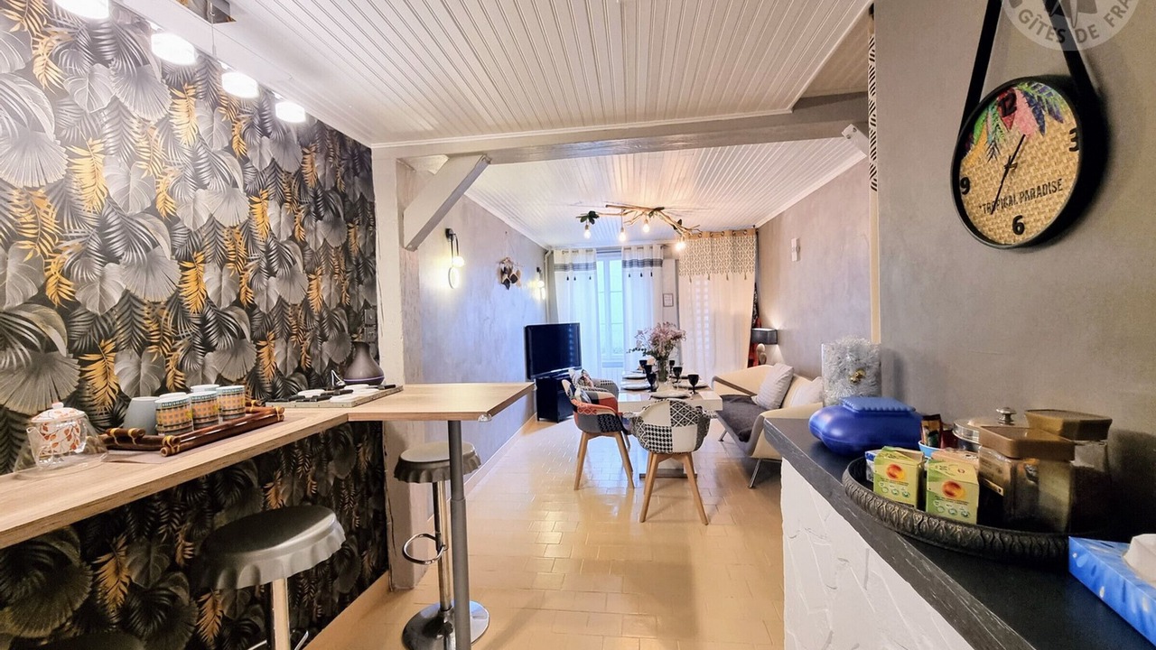 Photo of Bathroom in Louvres