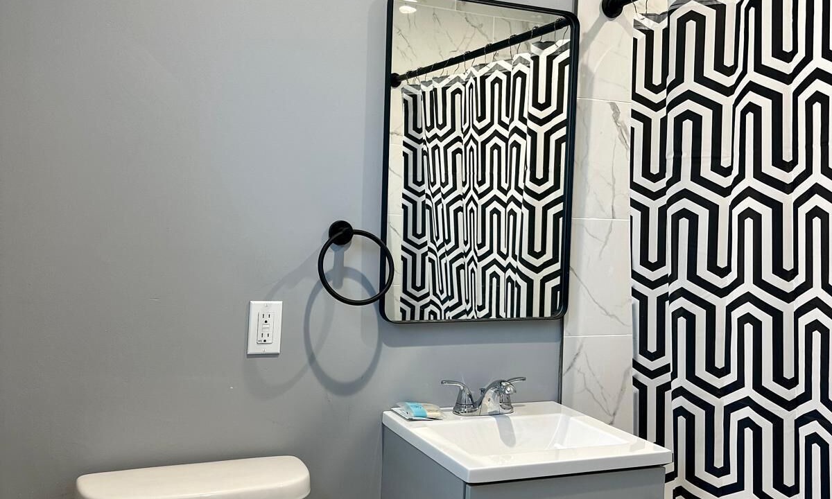 Photo of Bathroom in South Oceanside