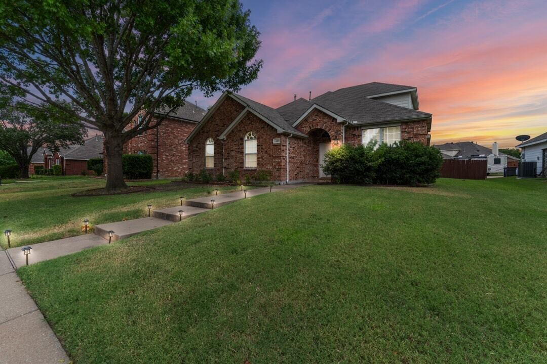 Photo of Outdoor in Allen