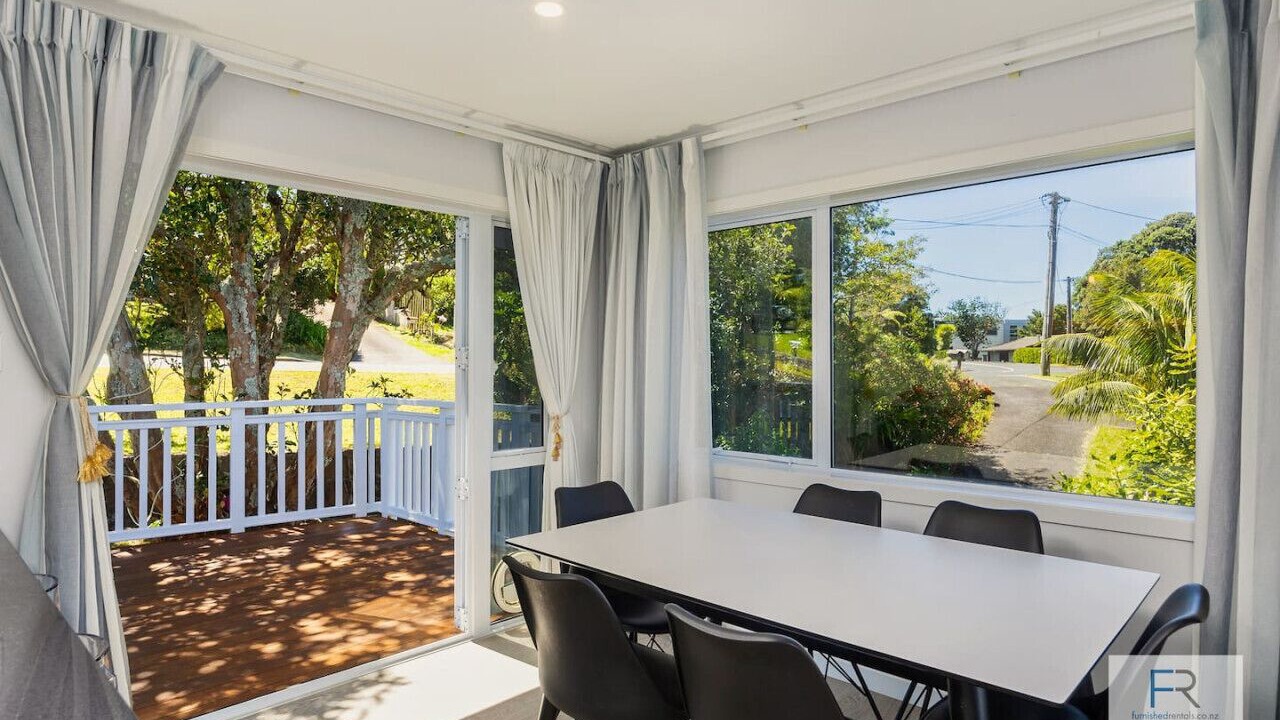 Photo of Others in Browns Bay