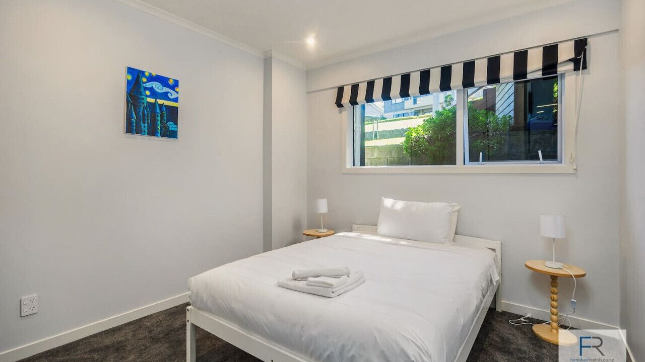 Photo of Others in Browns Bay