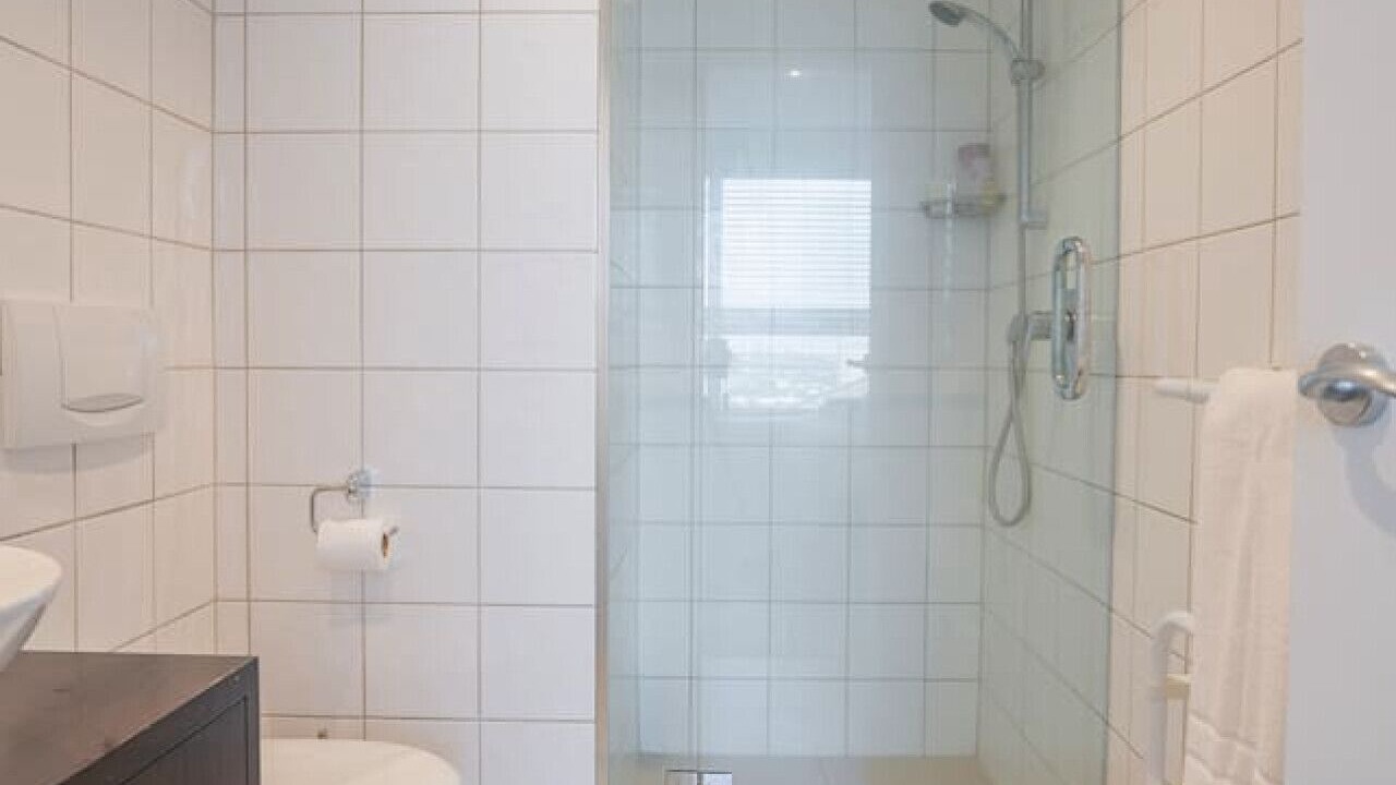 Photo of Others in Parnell