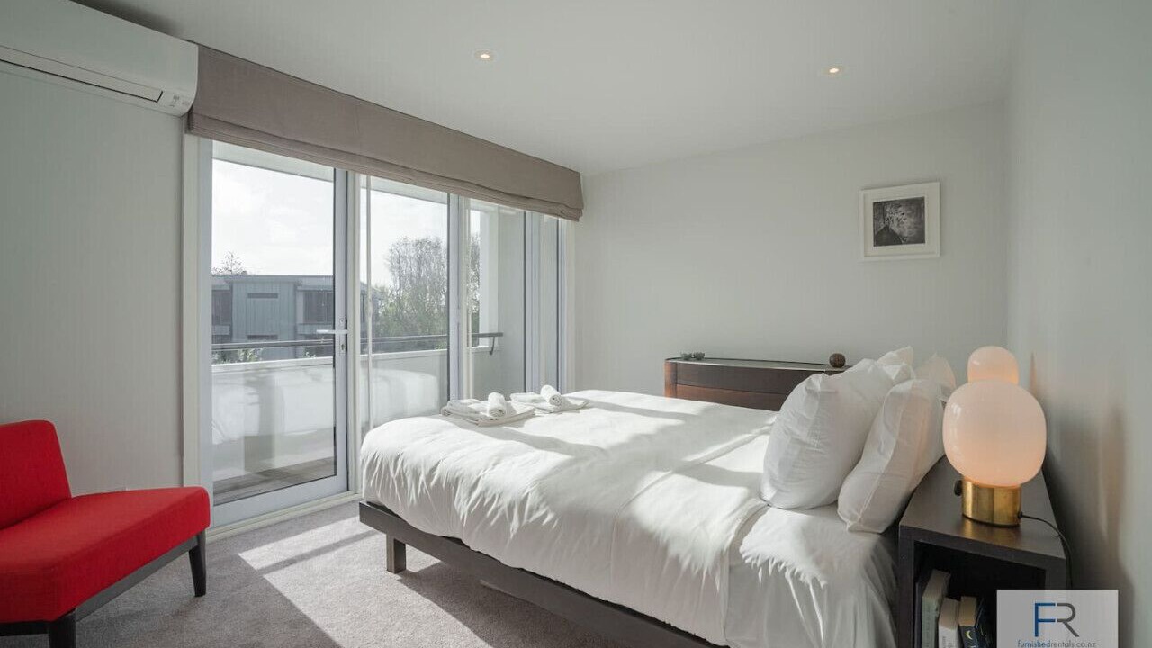 Photo of Others in Parnell