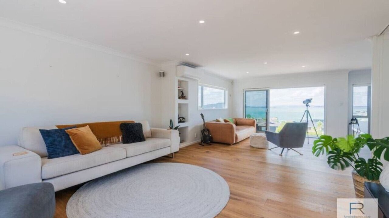 Photo of Others in Castor Bay