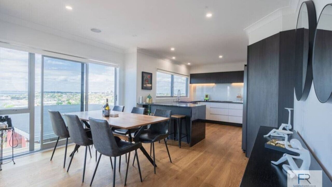 Photo of Others in Castor Bay