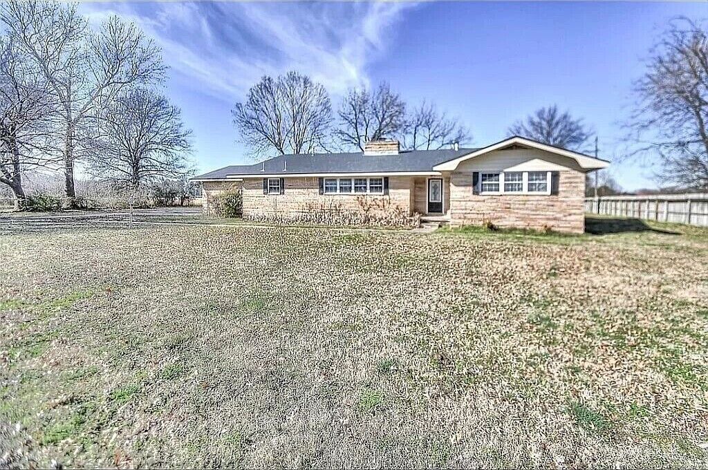 Photo of Outdoor in Pryor
