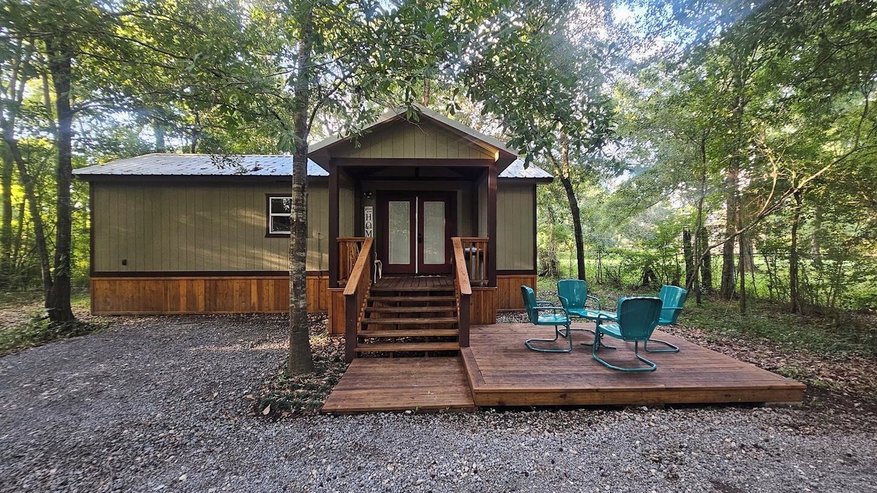 Photo of Outdoor in Orange