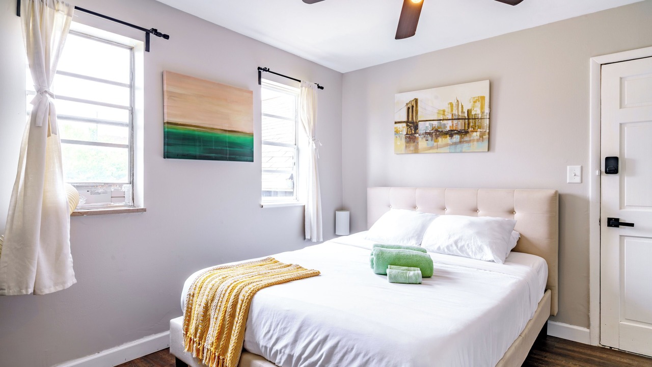 Photo of Bedroom in Victorian Village