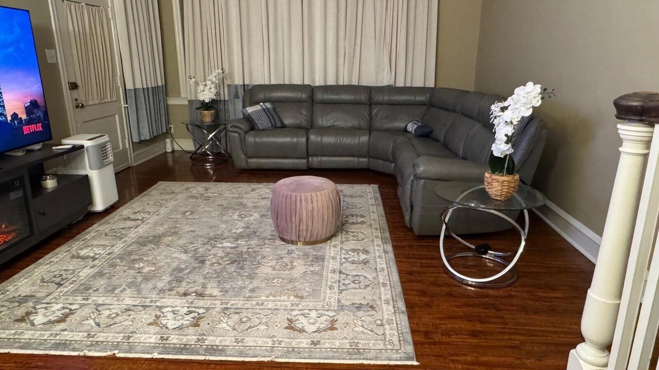 Photo of Livingroom in Yeadon