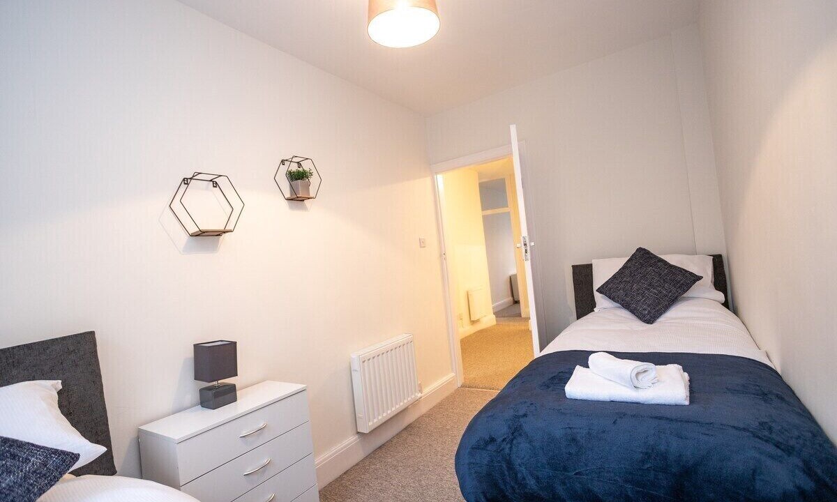 Photo of Others in Staple Hill