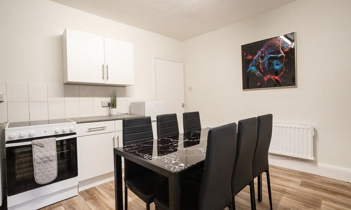 Photo of Others in Staple Hill