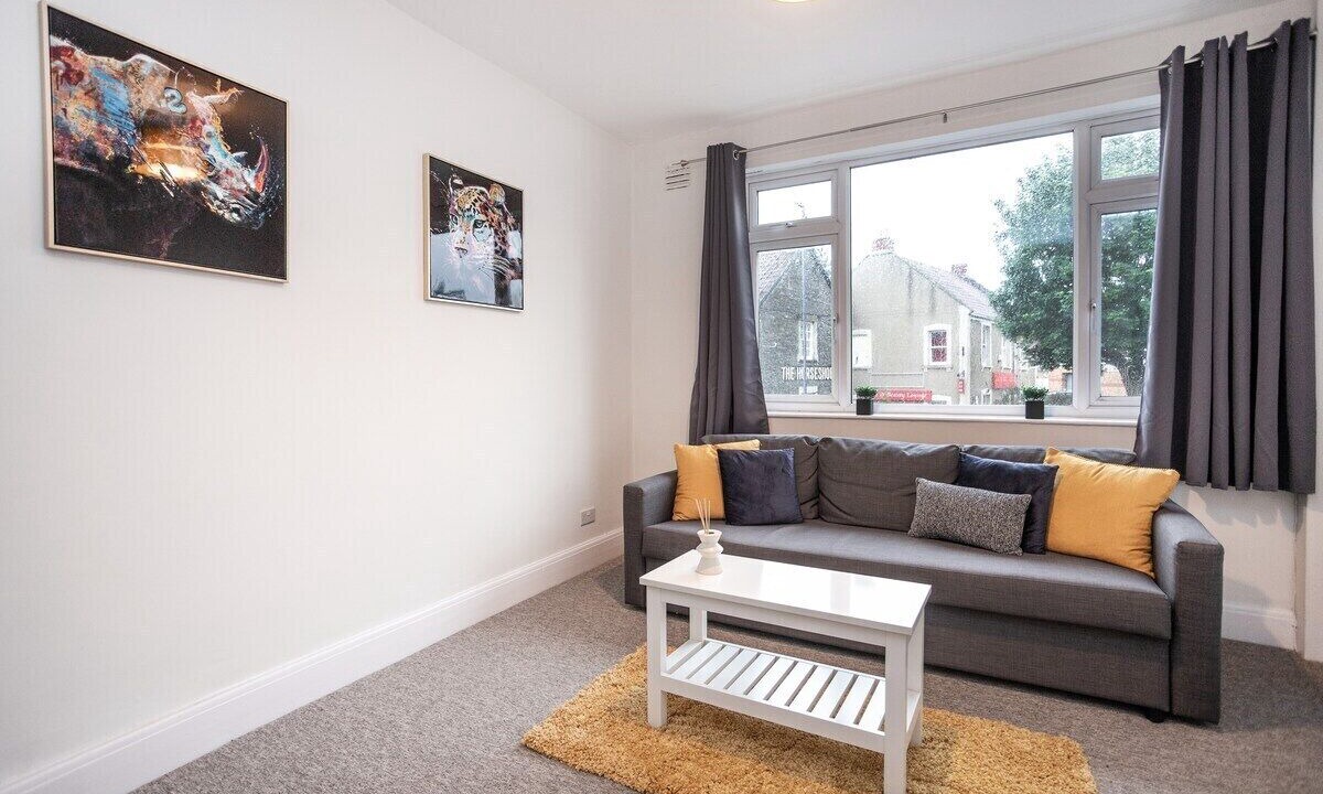 Photo of Livingroom in Staple Hill