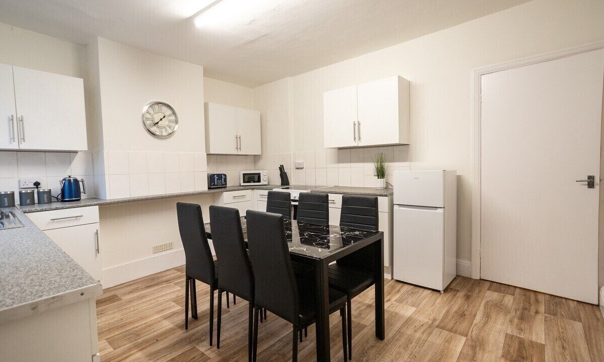 Photo of Others in Staple Hill