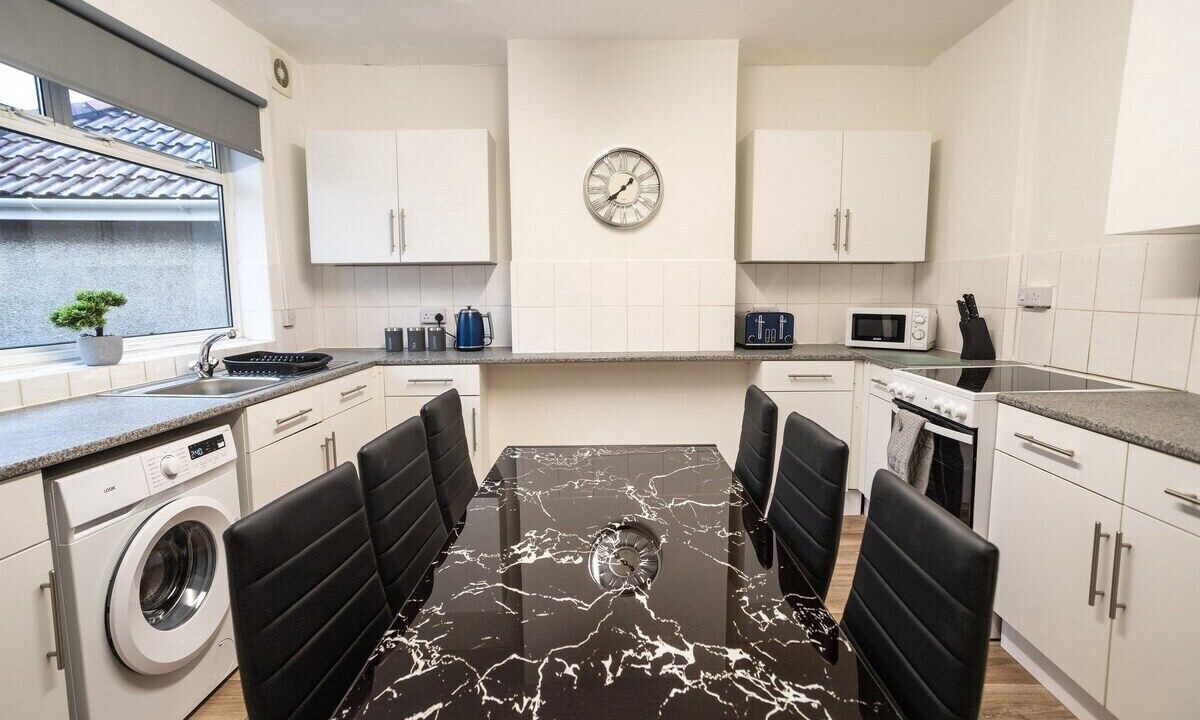 Photo of Others in Staple Hill